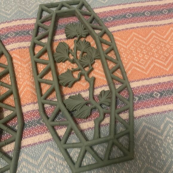 2 Faux bamboo vintage wall decor - Picture 3 of 9